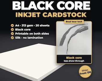 Könnte beinhalten: Ein Stapel weißes A4-Inkjet-Kartonpapier mit schwarzem Kern. Das Produkt hat ein Gewicht von 313 g/m², 20 Blatt, ist beidseitig bedruckbar und hat eine seidenmatte Oberfläche ohne Laminierung. Ein Inset zeigt einen echten Riss-Test.