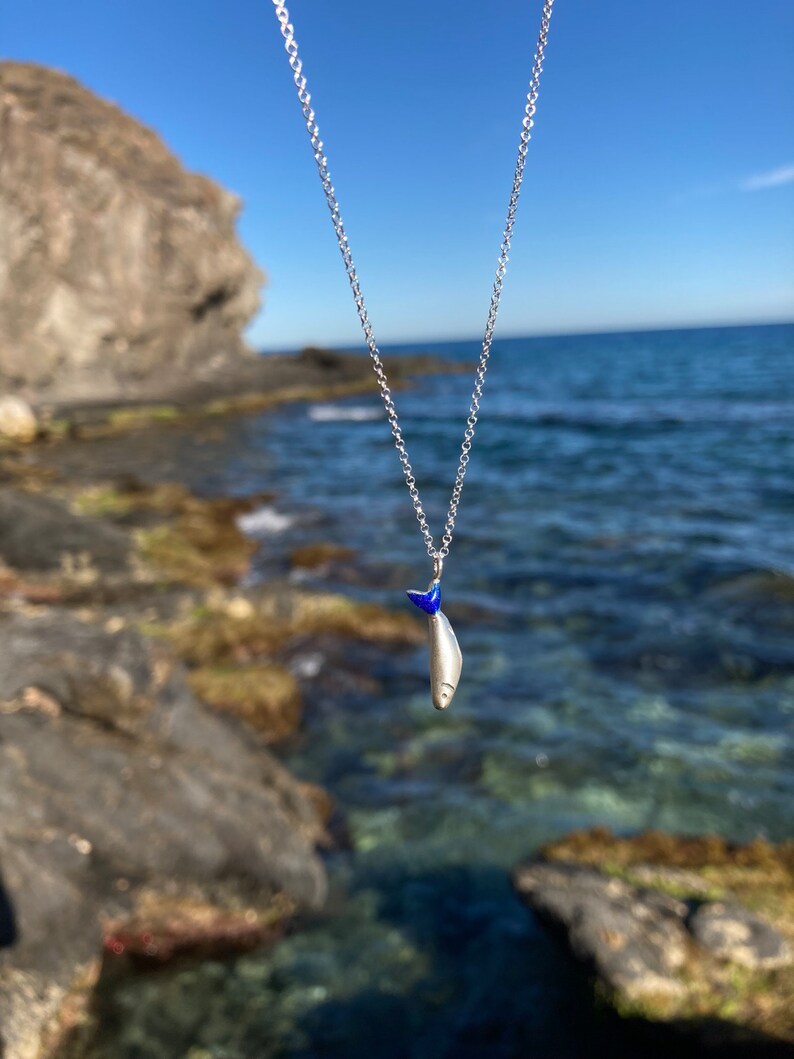 Sardine choker necklace, silver chocker necklace, silver sardine, Blue pendant, Fish necklace, Silver chain image 4