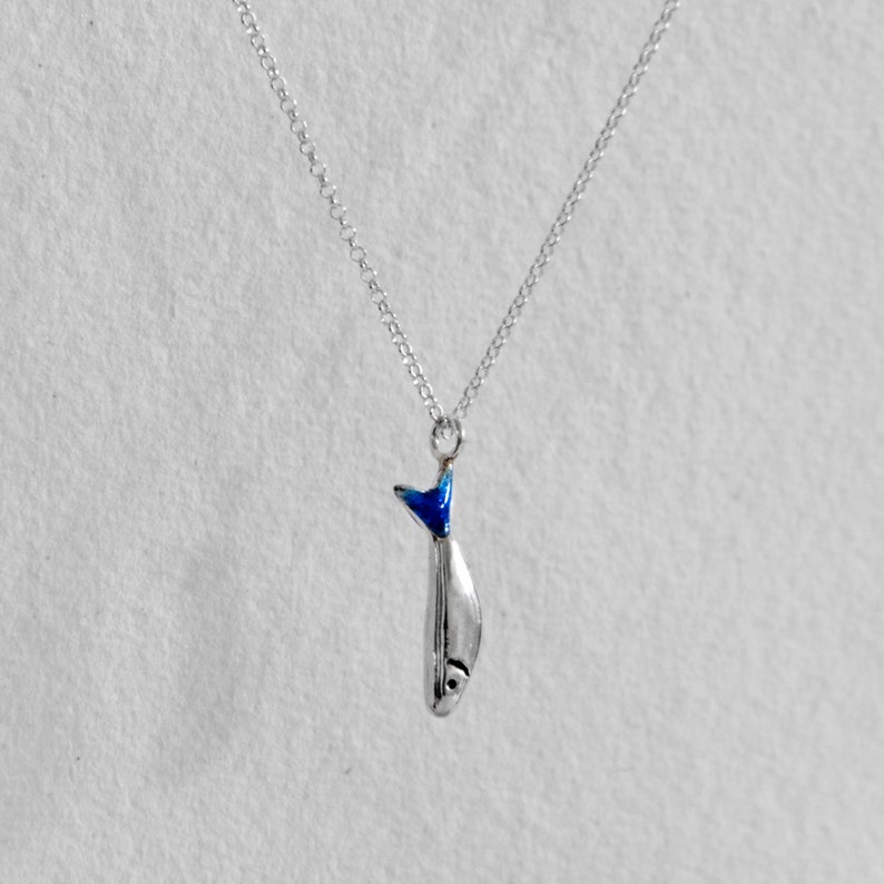 Sardine choker necklace, silver chocker necklace, silver sardine, Blue pendant, Fish necklace, Silver chain image 7