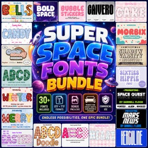Könnte beinhalten: Eine digitale Grafikwerbung für ein Super Space Fonts-Paket mit einem großen blauen und violetten 3D-Titel, einem Raketenschiff und einem UFO. Das Bild zeigt über zwanzig verschiedene Schriftstil-Beispiele mit Namen wie Bells, Candy, Morbix und Shadow Varsity.