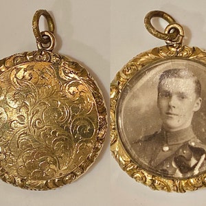 Antique Georgian hand engraved Gold Cased pool of light Locket ornate crystal rolled gold filled pendant original photo