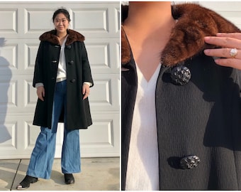 vintage 50s 60s brown genuine mink fur collar wool overcoat pea coat black Forstmann Union made pockets mod pinup lucite buttons trench