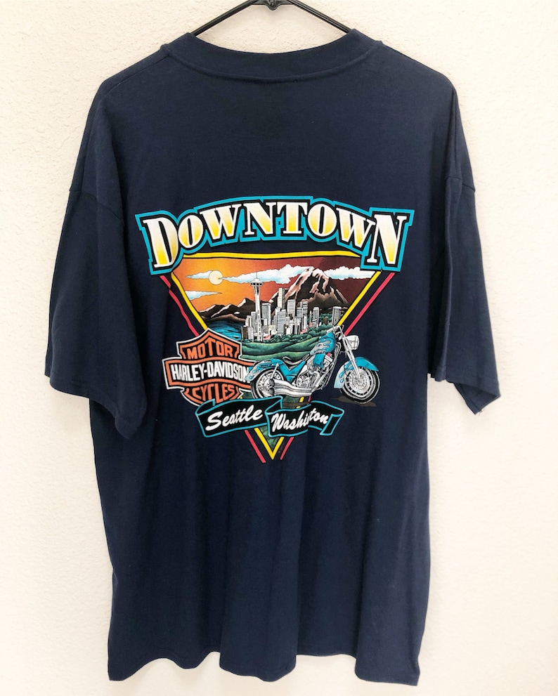 Vintage 1990s 1998 deadstock NWT Harley Davidson Seattle Washington skyline futuristic mechanic graphic tee eagle motorcycle XL navy blue