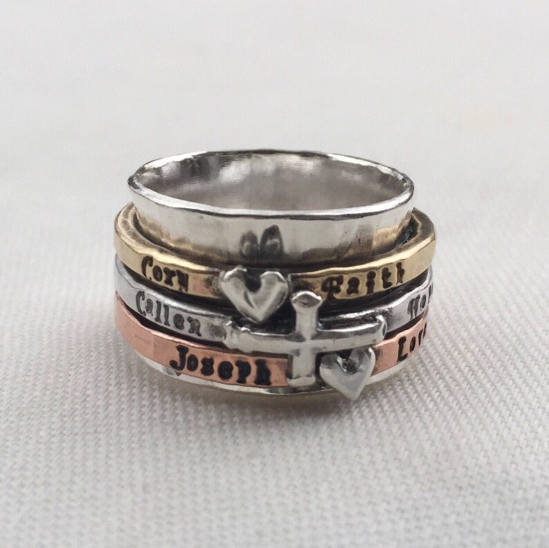 Family Spinner Ring Personalized Customizable Mothers Ring Etsy