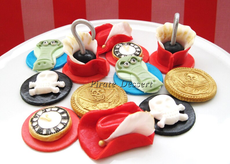 Edible Pirate Cupcake Toppers Captain Hook Pirate Hat Peter Etsy