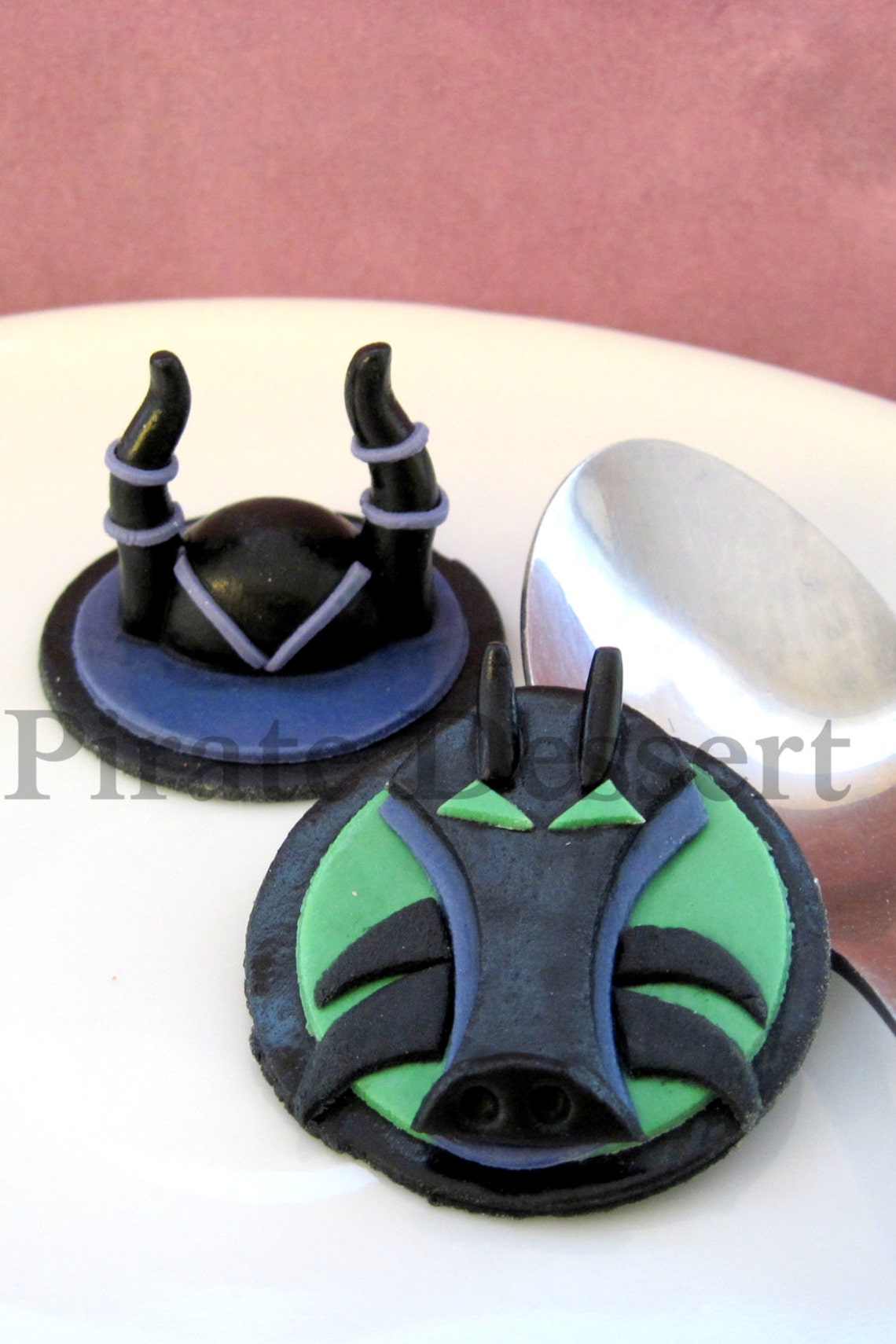 Female DISNEY VILLAINS Edible Cupcake Toppers Disney Etsy