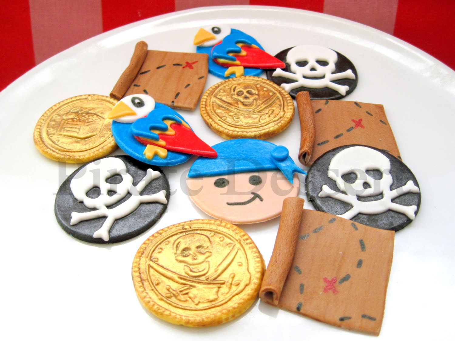 Edible Cupcake Toppers Pirate Treasure Map Fondant Treasure Etsy