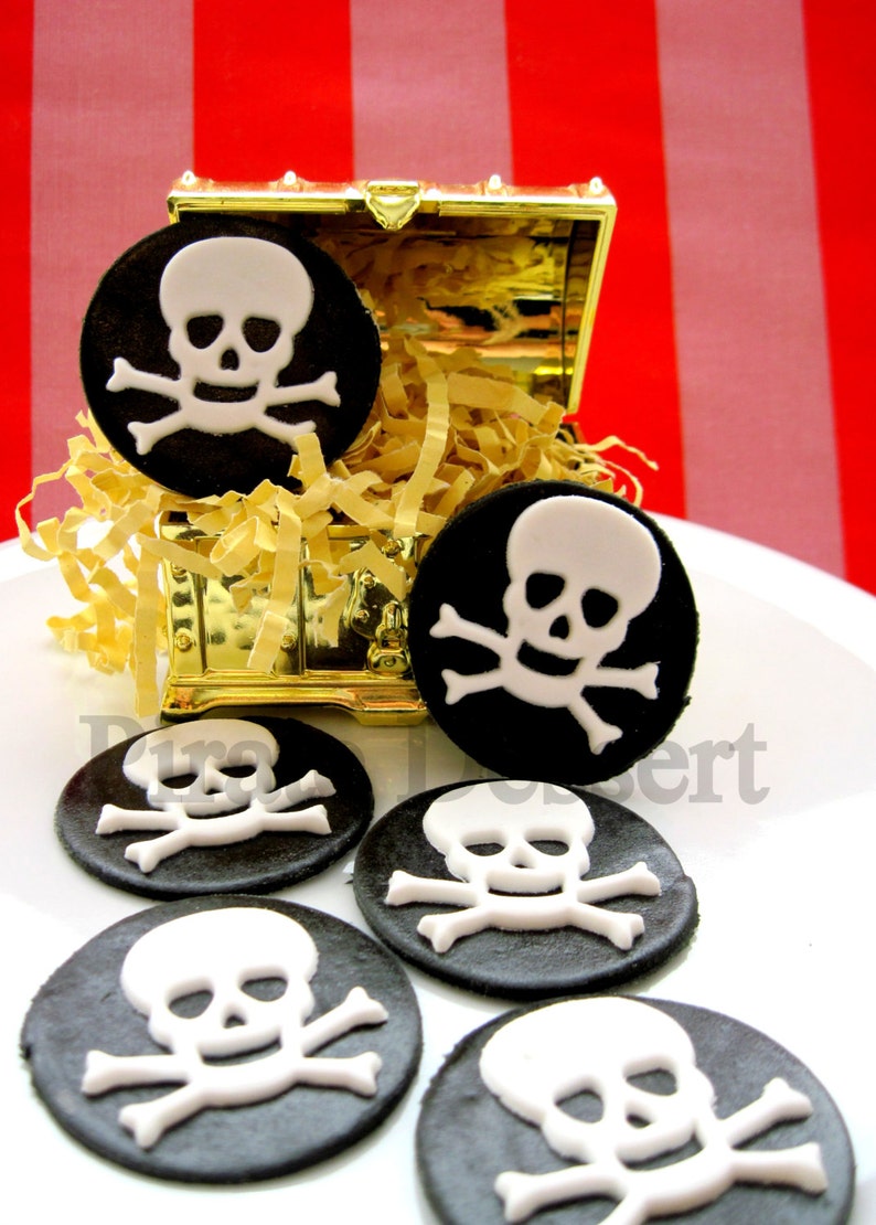 Edible Pirate Cupcake Toppers Black and White Skull Pirate Etsy