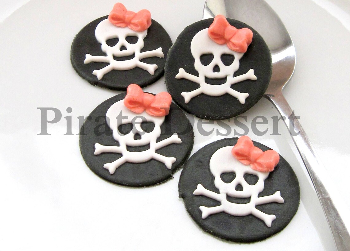 Edible Pirate Cupcake Toppers Pirate Girl Birthday Party Set Etsy