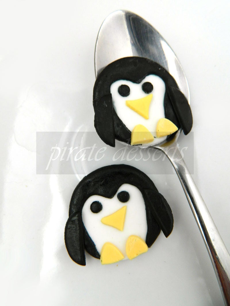 Edible cupcake toppers PENGUIN Tuxedo Penguins Birthday | Etsy