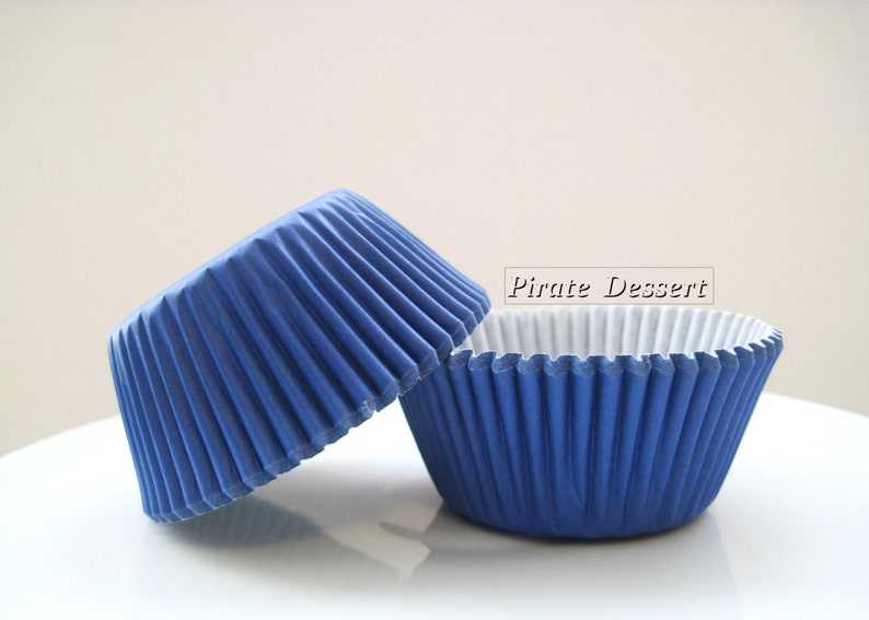 CUPCAKE LINERS BLUE Cupcake Papers Standard Pan CUPCAKE LINERS BLUE Cupcake Papers Standard Pan