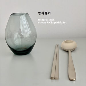 Artisan Jin-ho Lee Korean Traditional Dinnerware for Royal Court Cuisine Bangjja Yugi Salad Bowl Type2