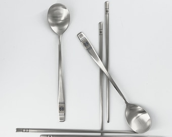 cozymomdeco / Korean Chopsticks Spoon Set-100% METAL STAINLESS STEEL-Printed Hee Characters (Silver color)-2 sets