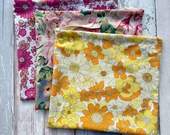 Retro/Vintage Fabric, Drawstring Bag, Medium