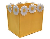 Felt Basket with White Daisies-Home Decoration- Christmas Gift for Children-Baby Shower- Toddler Party