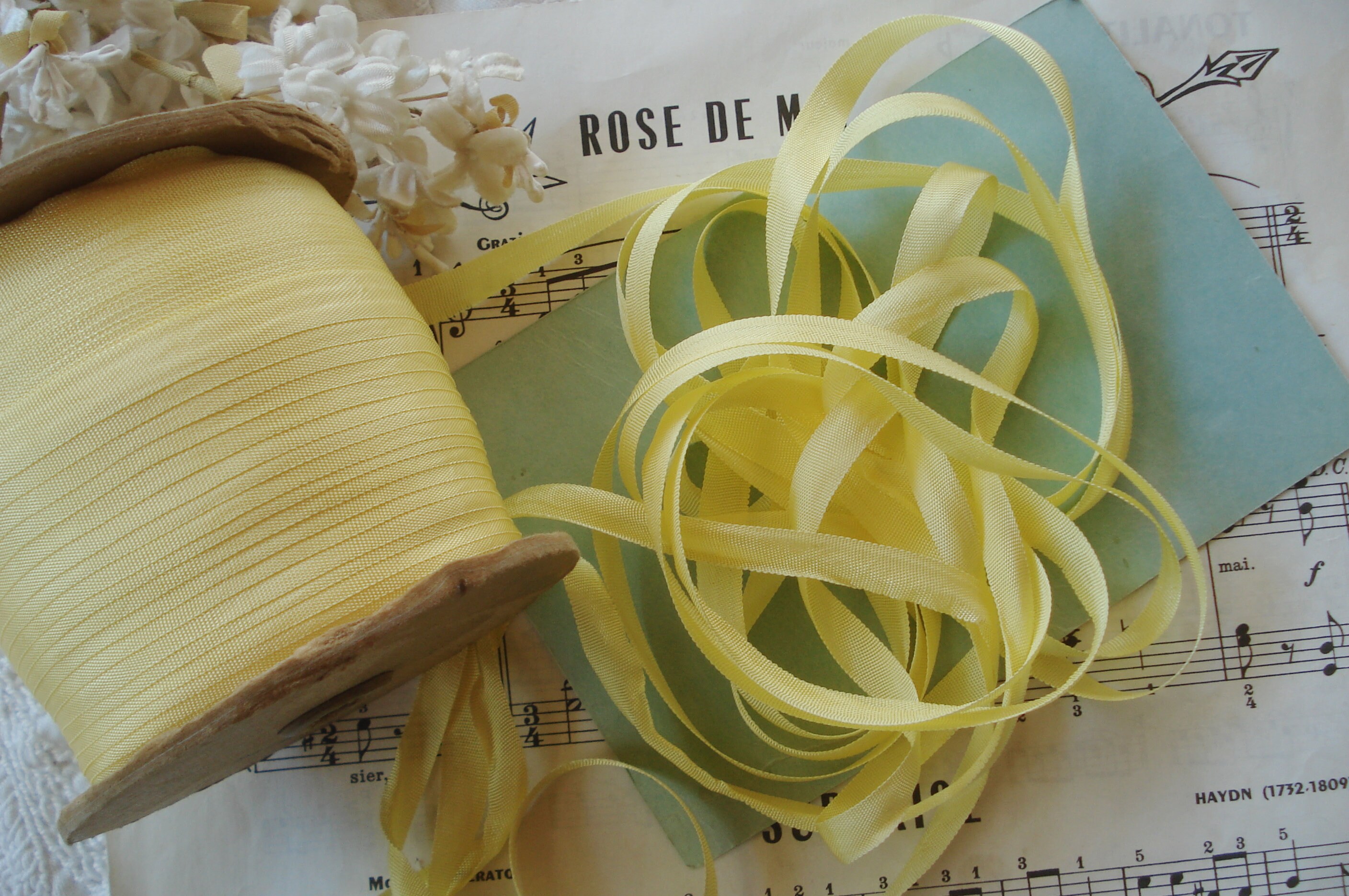 【millinery mino】Simple ribbon toque millinery mino】Simple ribbon toque Hand Rolled Sinamay Ribbon