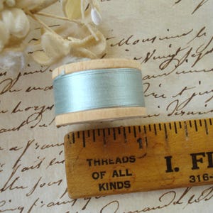 1 Spool Vintage Belding Corticelli Blue 6110 Pure Silk Button Hole Twist Sewing Embroidery Thread Antique Notions Junk Journal Fly Tying