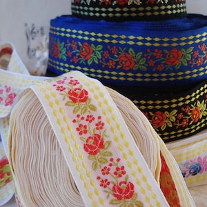 1 jaar vintage franse 1 3/8" rode rozen bloemen dubbele gele diamanten rand geborduurde bloemen jacquard brokaat lint trim pop jurk flapper