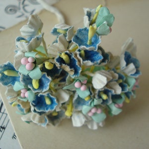 Vintage Japan French Blue Pink Yellow Tiny Cloth Flowers Forget-Me-Not Millinery Spray Cloche Mini Doll Bonnet Trim Hat Miniature Dollhouse