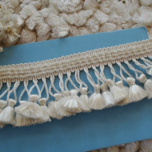 1y Gorgeous Vintage 2 7/8&quot; Cream White Chenille Tassel Fringe Pom Pom Bobble Rayon Passementerie Millinery Upholstery Lampshade Ribbon Trim