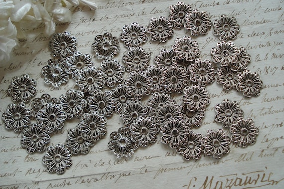 4 pcs Vintage French Silver Metal Filigree Stampings Findings Flower Sequins Sew-Ons Beads Jewelry Cabochons Buttons Embellishment Trim