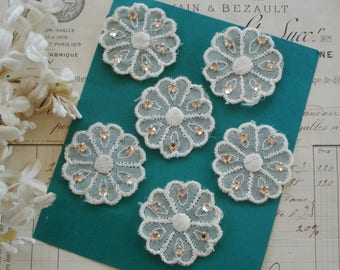 1 piece Vintage French 1 3/8" Medium Lace Flower Rhinestone Applique Antique French Bebe Doll Dress Hat Bonnet Bear Crazy Quilt Ribbon Trim