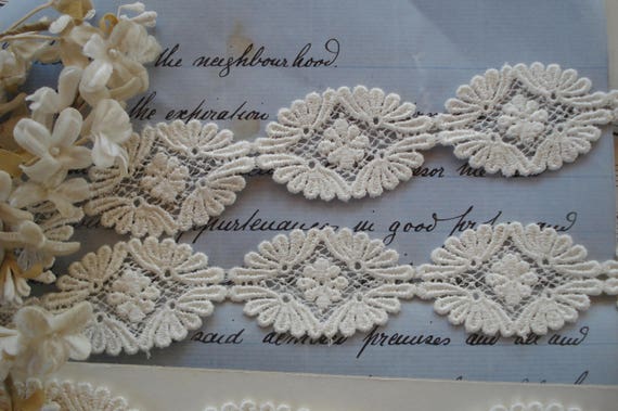 12y BOLT VTG JACQUARD FLOWER TRIM PINK BEIGE SCALLOP FRINGE RIBBON HAT FRENCH