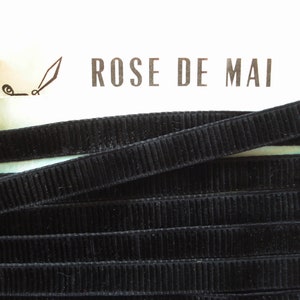 1y Vintage French 3/8&quot; Ribbed Black Plisse Velvet Millinery Ribbon Trim Ladies Hat Flapper Victorian Mourning Dress Boudoir Bebe Doll Choker