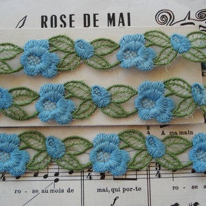 1y Vintage USA 7/8" Blue Rose Flower Olive Green Schiffli Venise Embroidered Applique Flower Lace Flapper Hat Trim French Doll Novelty Trim