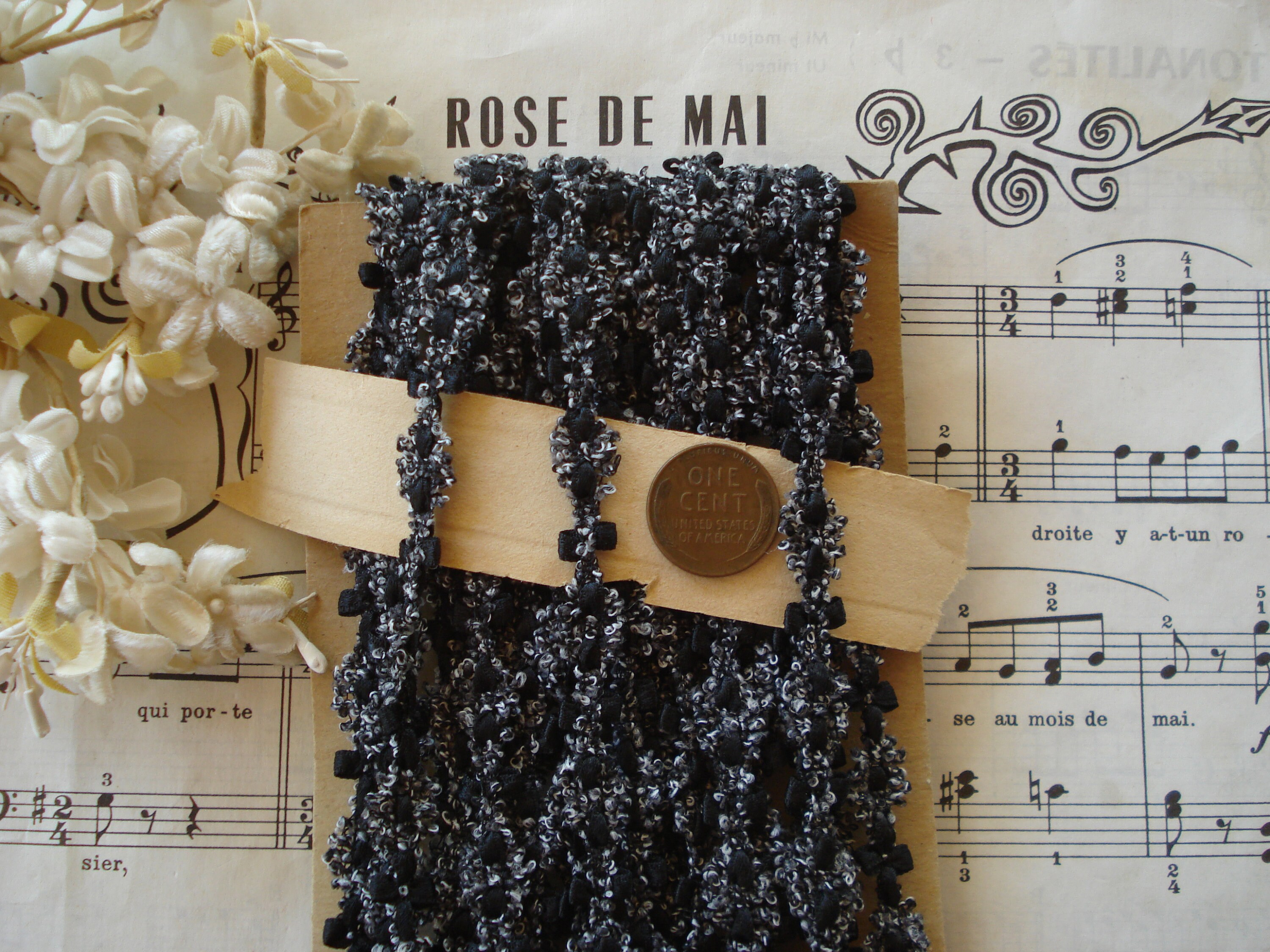 1y ヴィンテージ フレンチ ブラック ソフト グレー シェニール サテン