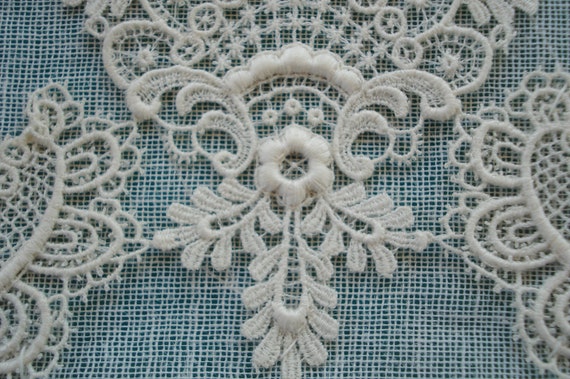 Français anciens dentelle coton fleuri brodé clapet Schiffli Venise clapet brodé Applique ruban Edwardian robe corsage victorien robe Vintage 37cbbb Français anciens dentelle coton fleuri brodé clapet Schiffli Venise clapet brodé Applique ruban Edwardian robe corsage victorien robe Vintage 37cbbb