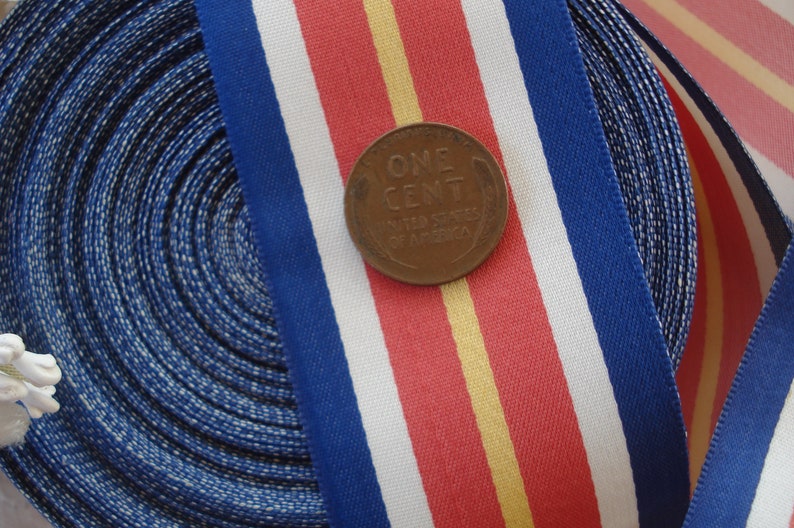 1 an vintage français 1 5/8 rouge blanc bleu jaune rayures rayonne satin militaire chapellerie drapeau insigne de récompense cocarde patriotique ruban chapeau garniture image 4