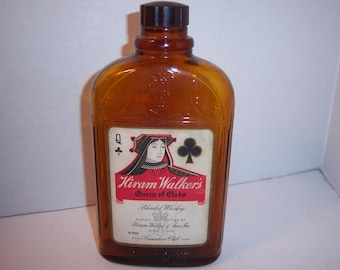 MI2 - 1940's Hiram Walker & Sons Queen of Clubs Blended EMPTY Whiskey Walkerville Canada 7 3/8 inch tall amber brown pint labeled bottle