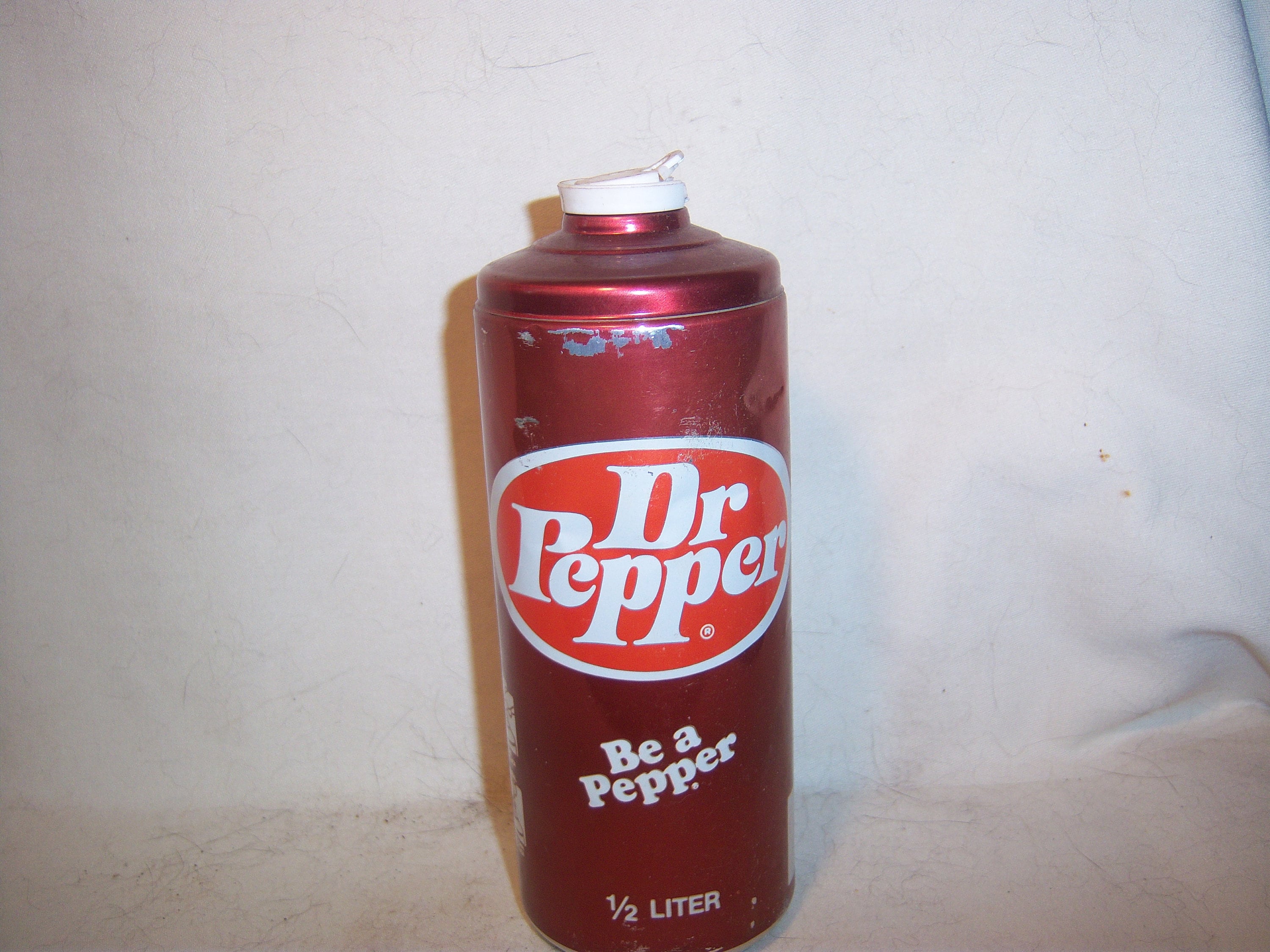 1970-80's Dr Pepper 16.9 Fl Oz Soda Plastic Resealable Metal Soda