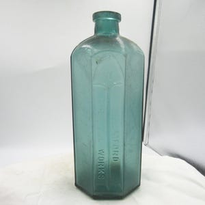 KN2 - 1890's Rumford Chemical Co East Providence, RI Teal Blue medicine bottle 7 1/2 inches tall
