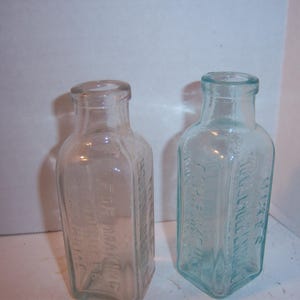 PA2 - 1920&#39;s Lot of 2 Hires Extract Philadelphia, Pa Aqua Clear 4 3/8 inch tall Root Beer Extract food bottles