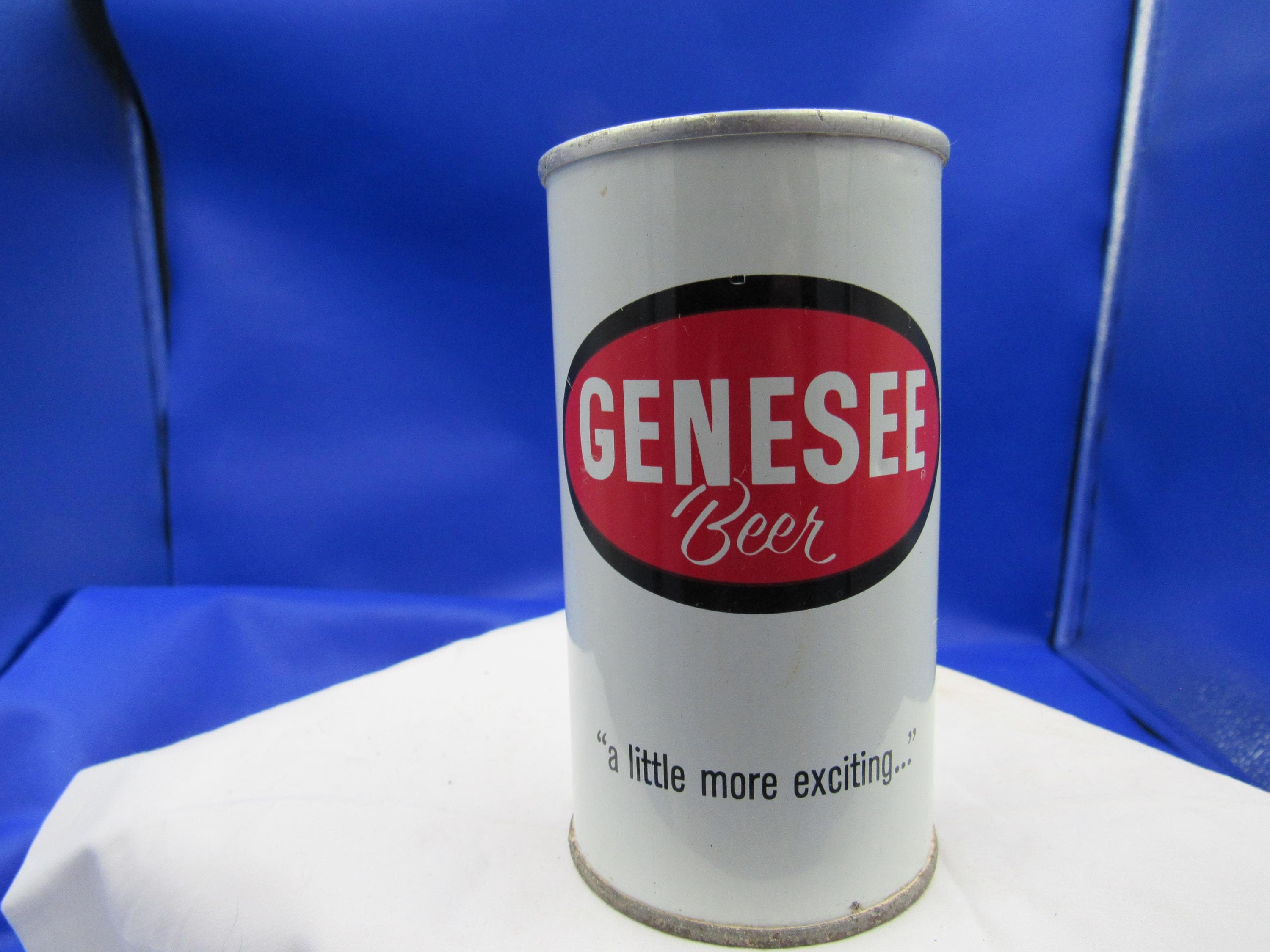 ZC - 1970's Genesee Beer Rochester NY 12 Oz EMPTY Steel Beer Can