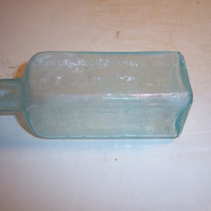 PA4 - 1900&#39;s Hire&#39;s Improved Root Beer Extract Phila, Pa 4 5/8&quot; Tall aqua food soda tonic extract drink bottle No 4