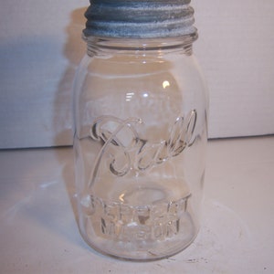 PA4 - 1920&#39;s Ball Perfect  Mason Clear Quart Fruit Canning jar Wedding  Shower display centerpiece No 2