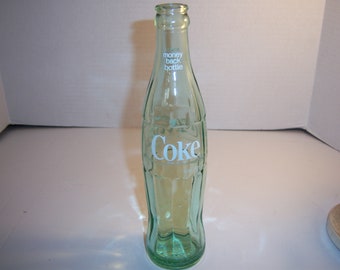 JS - 1970's Coke Coca Cola Hobbleskirt Middlesboro KY Light green 10 oz soda bottle