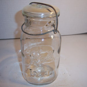PA4 - 1920&#39;s  Ball Ideal  Ball Clear Quart  Fruit  Canning jar Wedding  Shower display centerpiece No 1