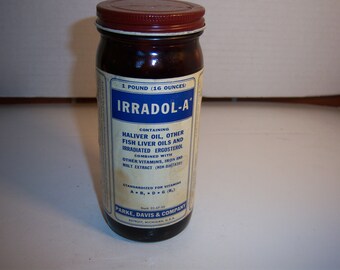 BW - 1930-40's Parke Davis & Co Detroit, Mich Irradol-a Fish Oil medicine druggist pharmacy bottle paper label 6  inches tall