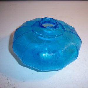 PA4 - 1890&#39;s Glass Oil Lamp Light Globe Sapphire Blue 5 1/4 inches diameter