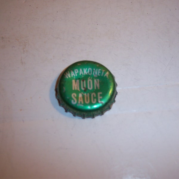 MI - 1960's Wapakoneta Moon Sauce Oneta Club Bottling Co Lima Ohio Neil Armstrong Apollo 11 Space Used Cork Lined Beer Bottle Cap Crown