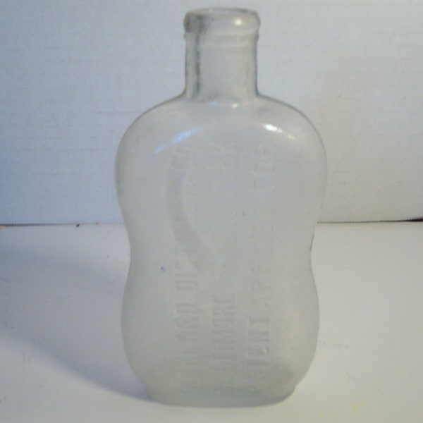 1890's Mallard Distilling Co Baltimore and New York  6 1/4 inch tall Clear 1/2 Pint Flask Bottle No 1