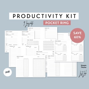 Puede incluir: Un kit de productividad con 9 diseños diferentes para una carpeta de anillas de bolsillo. Los diseños incluyen un planificador de proyectos, una lista de deseos, un rastreador anual, una lista de delegados, un rastreador de hábitos, un rastreador mensual, un rastreador semanal y un rastreador de objetivos. El kit está en un tema simple con texto negro sobre fondo blanco.