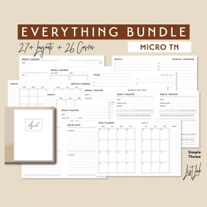 Op de afbeelding: Een verzameling planner-inserts en een Micro TN-cover. De inserts bevatten wekelijkse en maandelijkse agenda's, gewoontetrackers en een maaltijdplanner. De cover is lichtbeige met de naam "Azah" in een scriptlettertype.