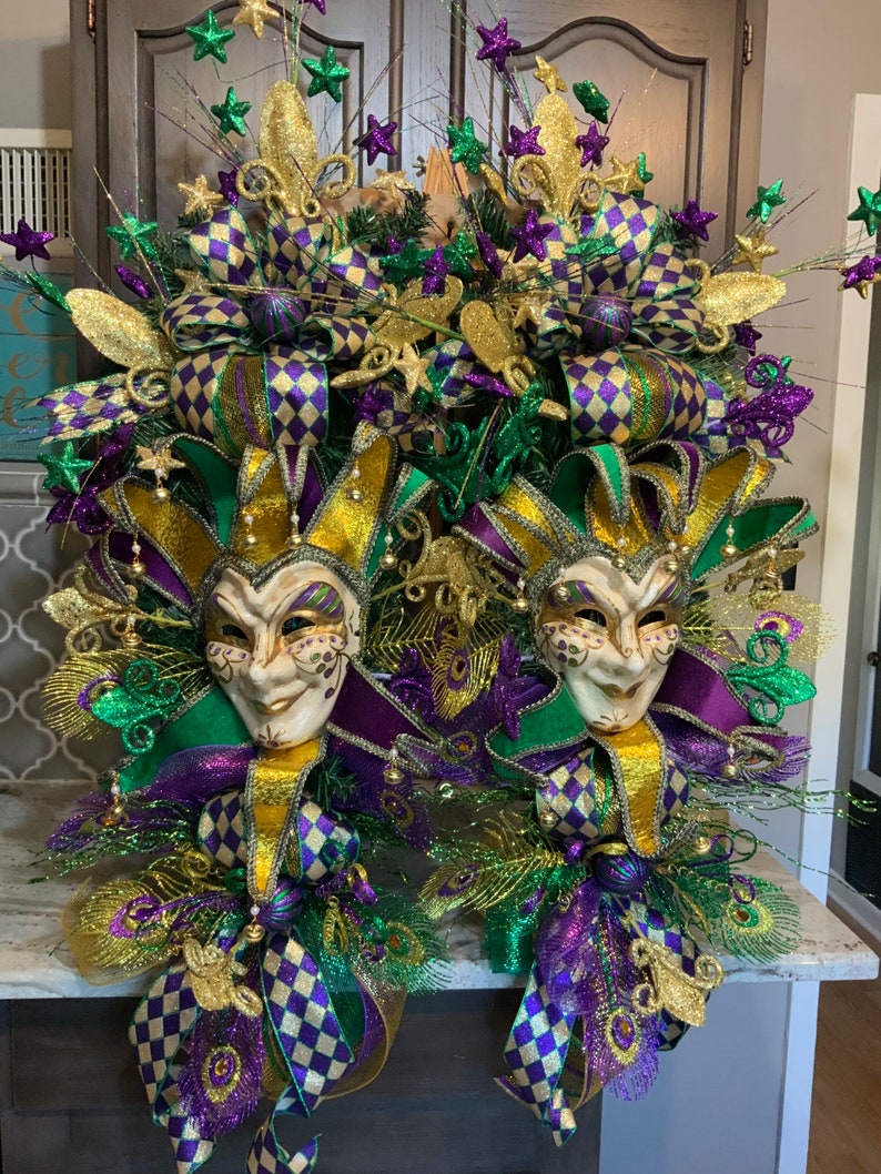 mardi gras wreath swag