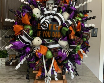 Skeleton Wreath, Halloween Wreath, Halloween Swag, Halloween Decor, Skelton Swag, Halloween Decorations