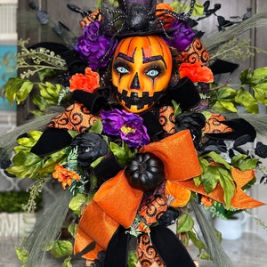 Pumpkin Head Halloween Wreath: 36” Door Decor